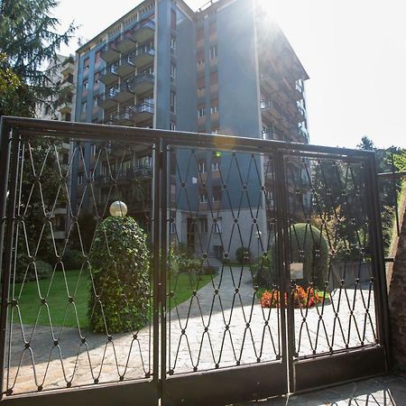 Apartment Bocconi 1 Milaan Buitenkant foto