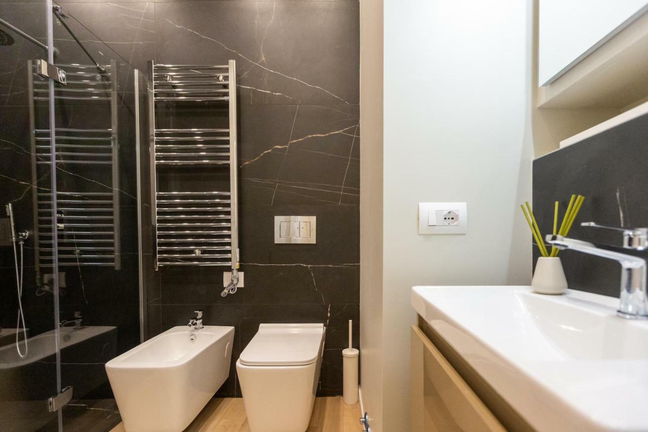 Apartment Bocconi 1 Milaan Buitenkant foto