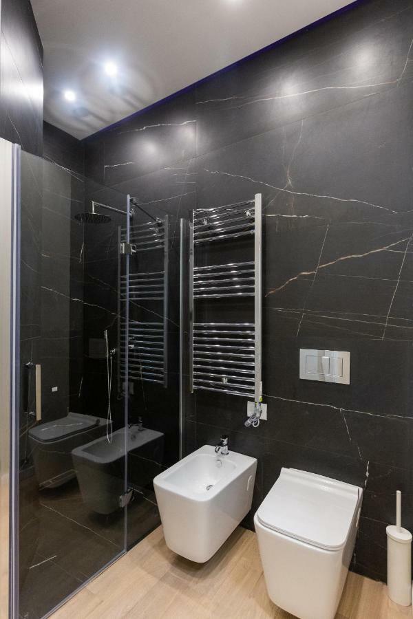 Apartment Bocconi 1 Milaan Buitenkant foto